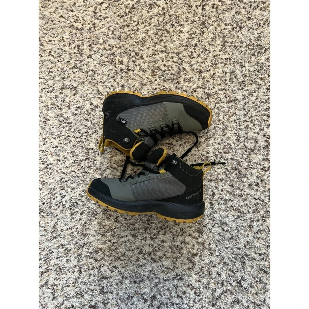 Salomon Outward CSWP J Hiking‎ Boots - Kids Size 1